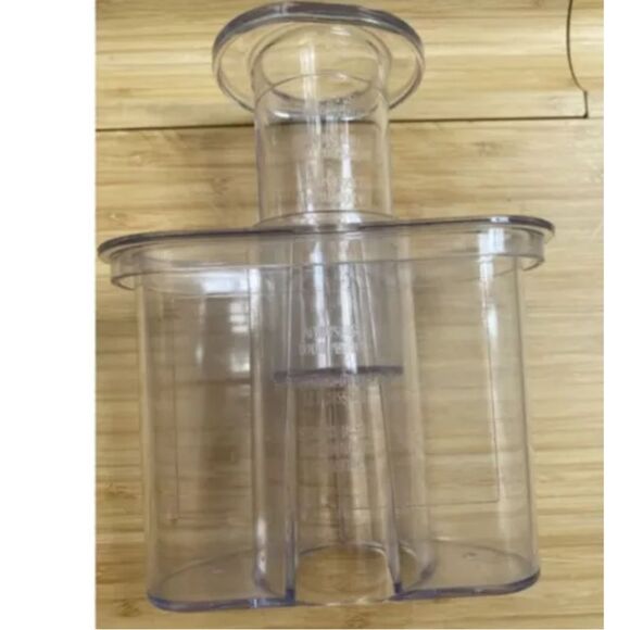 Hamilton Beach Food Processor Model 70580 FP20 Replacement Part Pusher & Sleeve - Picture 10 of 12